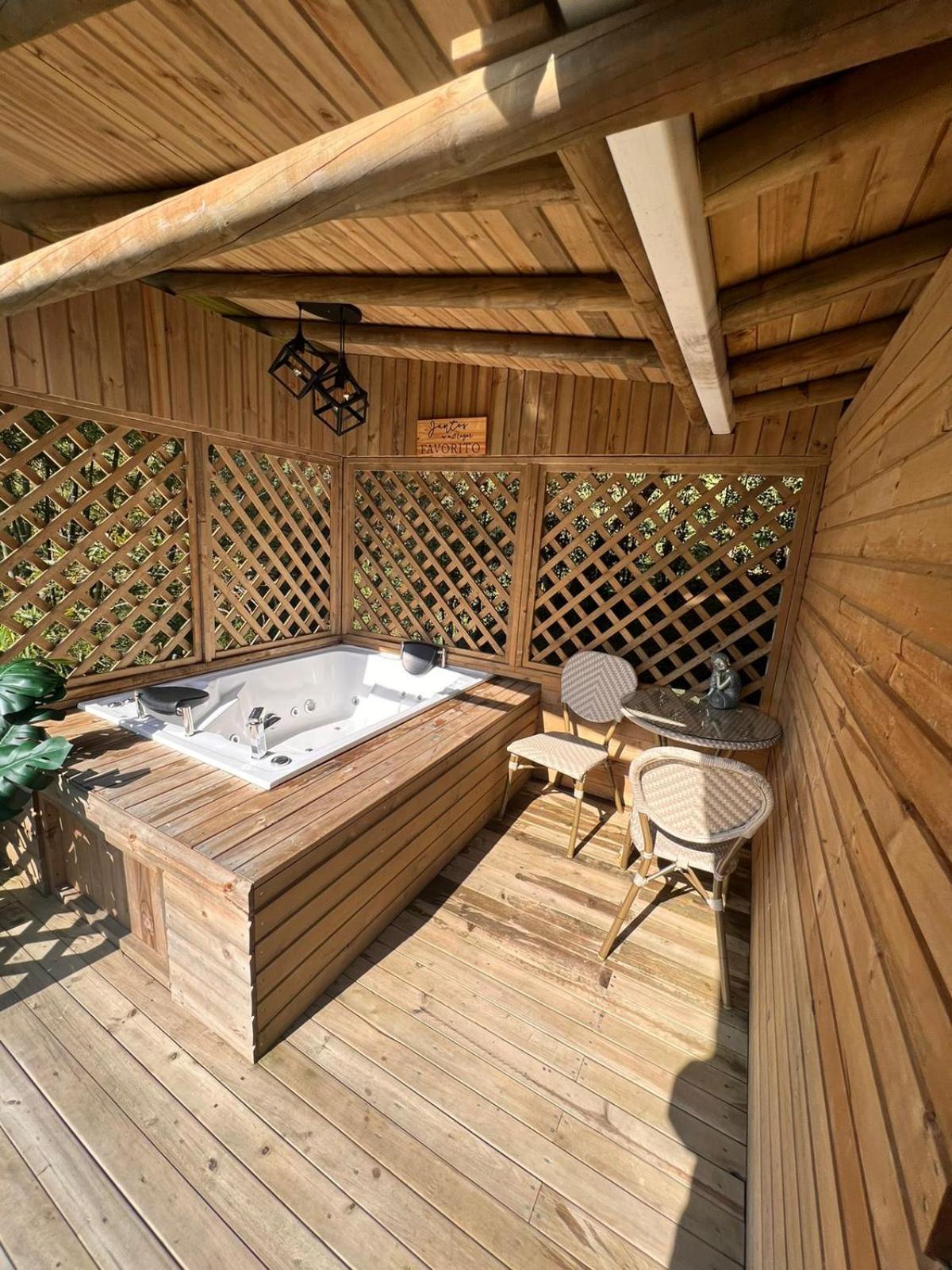 Hotel Cardinal Glamping Guatapé Exteriér fotografie