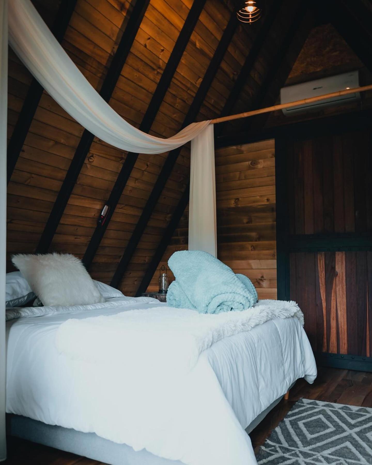 Hotel Cardinal Glamping Guatapé Exteriér fotografie